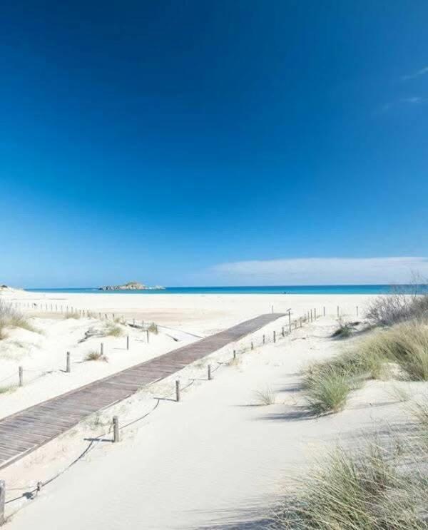 Casa Vacanze Mare Fuori คาโปแตร์รา ภายนอก รูปภาพ
